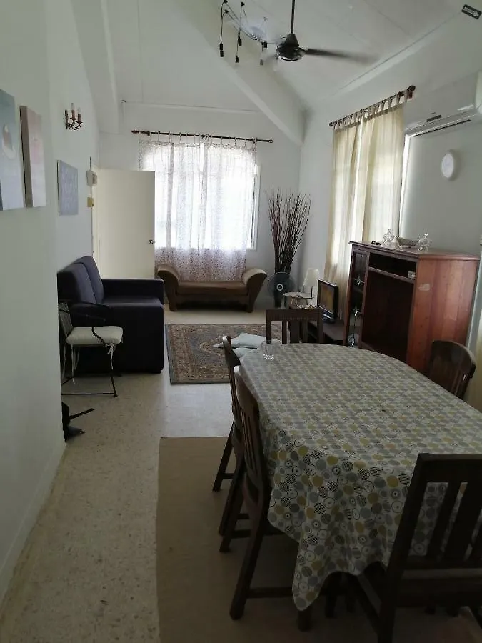 Homestay Malinja Bandar Baru Uda Johor Bahru Holiday home