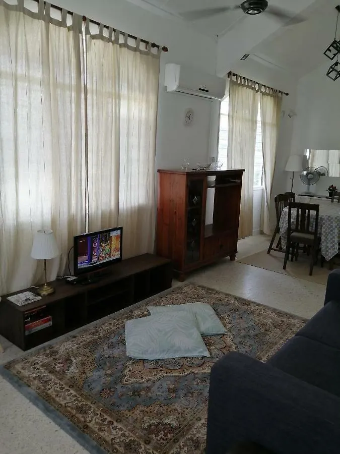 Homestay Malinja Bandar Baru Uda جوهر بهرو