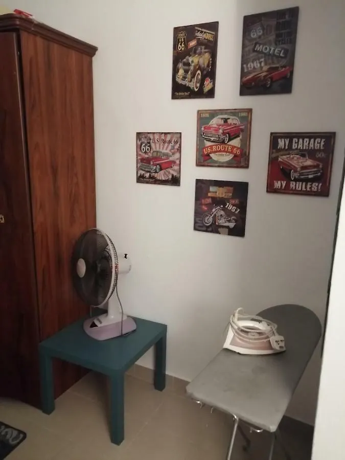 Homestay Malinja Bandar Baru Uda Johor Bahru 0*,  Malaysia