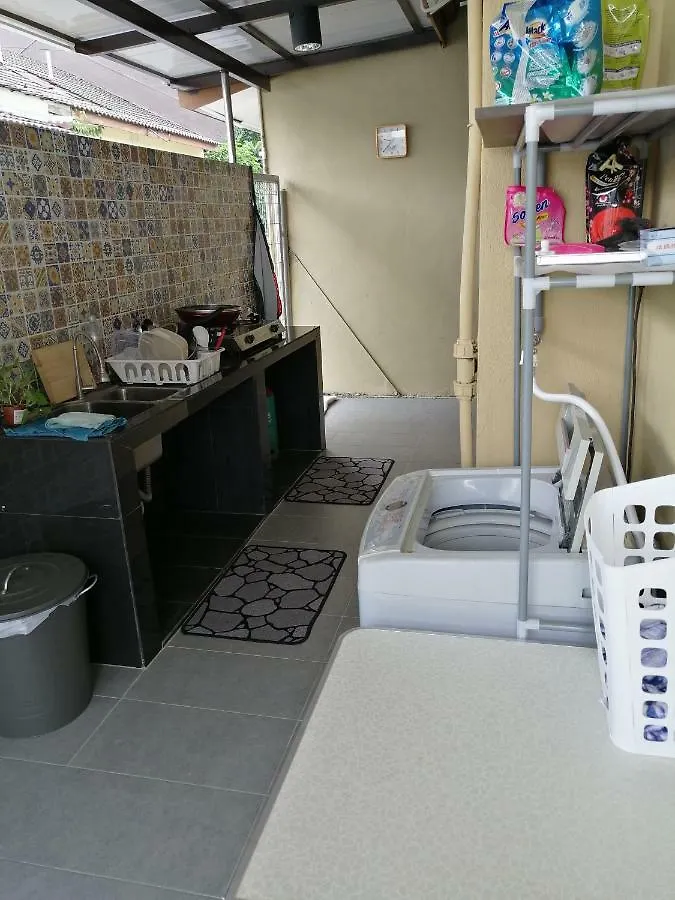 Holiday home Homestay Malinja Bandar Baru Uda Johor Bahru Malaysia